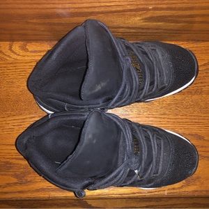 Like new Air Jordan sneakers